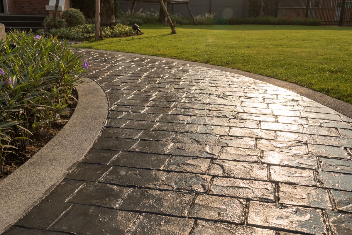 Garden Pathway Paving